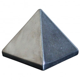 Pyramide en Hématite