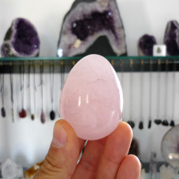 Oeuf en Quartz Rose