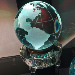 Boule de Cristal Map Monde