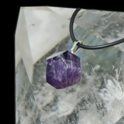 Pendentif Dodécaèdre en Améthyste