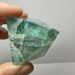 Pyramide en Fluorite
