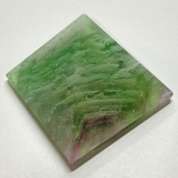 Pyramide en Fluorite Multicolore