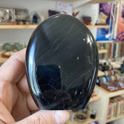 Forme libre en Tourmaline Noire