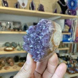 Druse d'Améthyste en Coeur