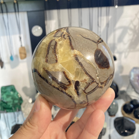 Sphère en Septaria