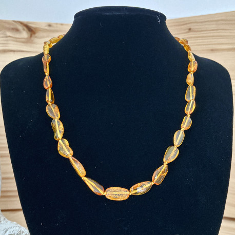 Collier en Ambre