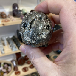 Crâne en Pyrite