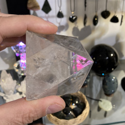 Pyramide en Cristal de Roche