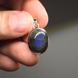Pendentif Cabochon en Labradorite & Argent