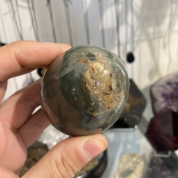 Oeuf en Jaspe Polychrome Vibrations Cristallines