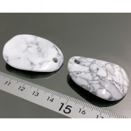 Pendentif Pétale en Howlite Vibrations Cristallines