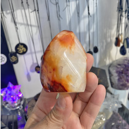 Forme libre en Cornaline Vibrations Cristallines