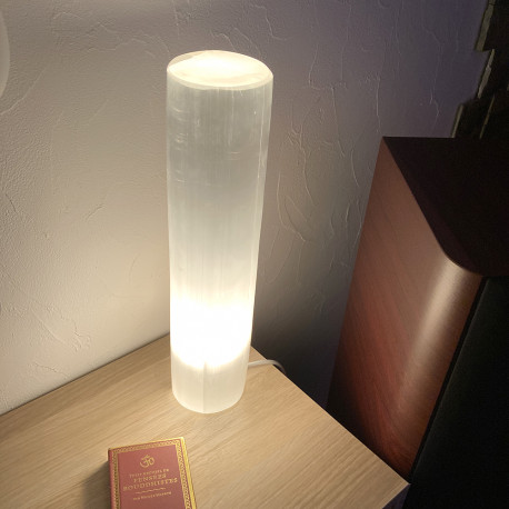 Lampe Cylindrique en Sélénite Polie