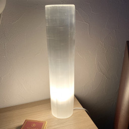 Lampe Cylindrique en Sélénite Polie