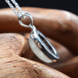 Pendentif Cabochon en Pierre de Lune et Argent