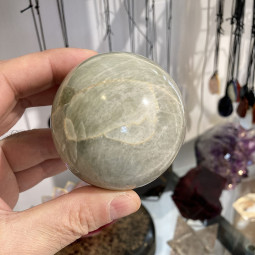 Sphère en Pierre de Lune