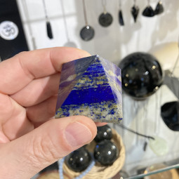 Pyramide en Lapis-Lazuli