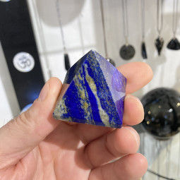 Pyramide en Lapis-Lazuli