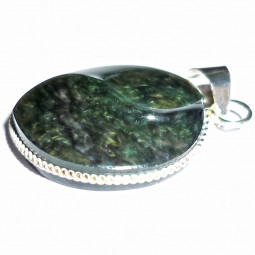 Pendentif en Obsidienne Mentogochol