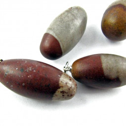 Pendentif en Shiva Lingam