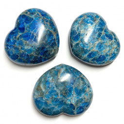 Coeur en Apatite Bleue - 195 Grammes
