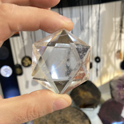 Hexagone en Cristal de Roche - 80 Grammes