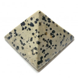 Pyramide en Jaspe Dalmatien