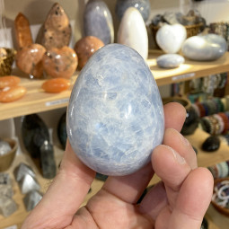 Oeuf en Calcite Bleue - 298 grammes