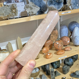 Obélisque en Quartz Rose - 15 cm