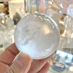 Sphère en Cristal de Roche - 345 Grammes