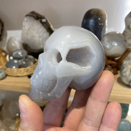 Crâne en Agate Cristallisée