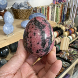 Oeuf en Rhodonite - 320 Grammes