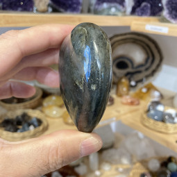 Coeur en Labradorite - 205 grammes