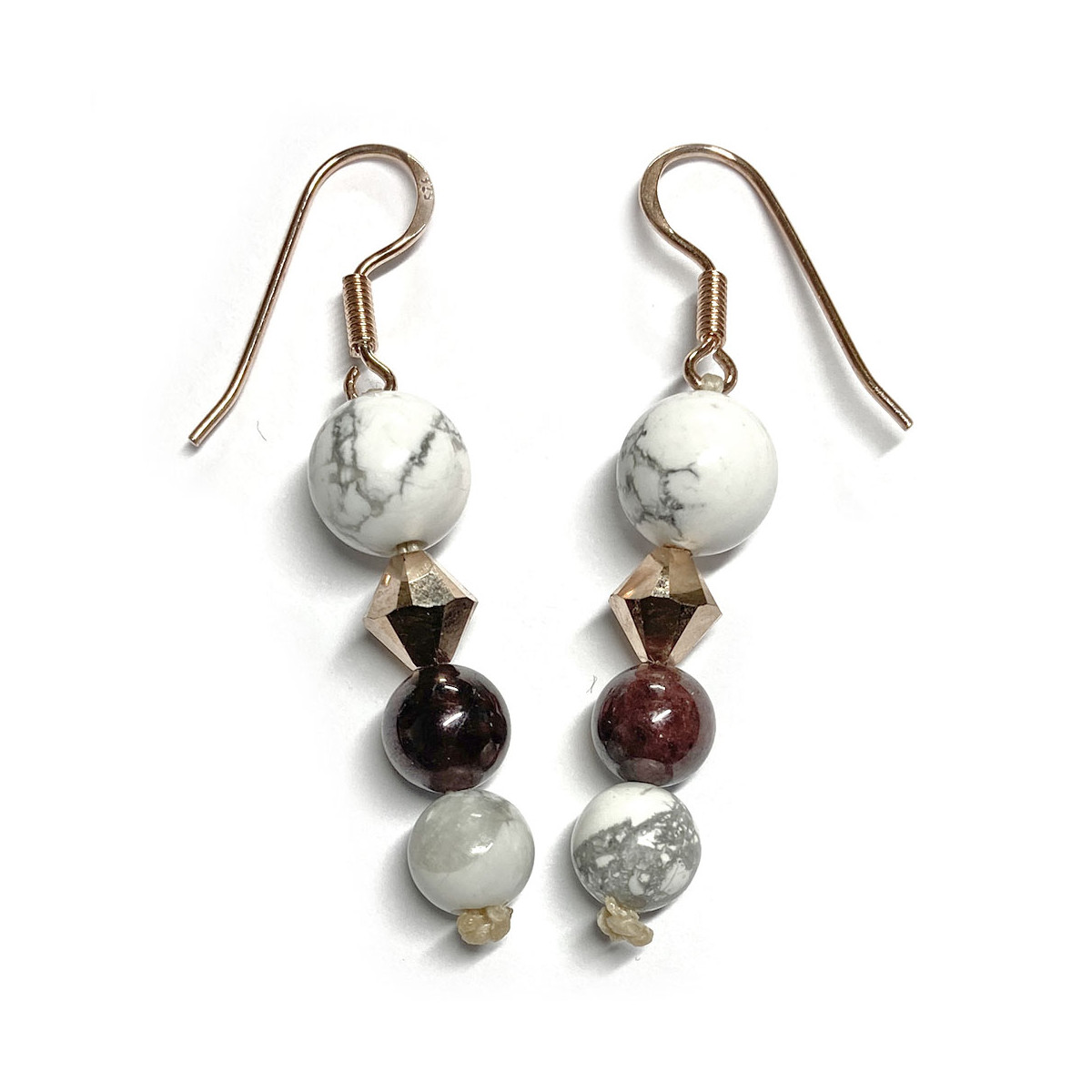 Boucles d'Oreilles en Howlite, Grenat, Argent Doré Rosé