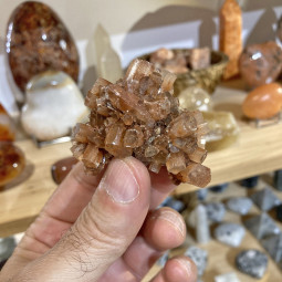 Macle d'Aragonite Cristallisée - 63 Grammes