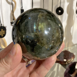 Sphère en Labradorite de 75 mm