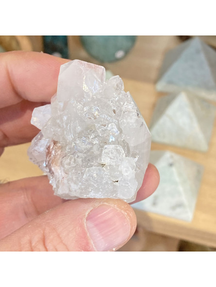 Druse d'Apophyllite de 94 Grammes