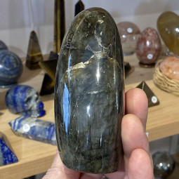 Forme libre en Labradorite - 640 Grammes