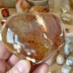 Coeur en Cornaline 320 Grammes