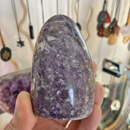 Forme libre en Lépidolite Violette - 320 Grammes