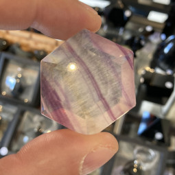 Hexagone en Fluorite Multicolore - 38 Grammes