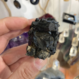 Macle de Tourmaline Noire - Schorl Brut - 144 Grammes