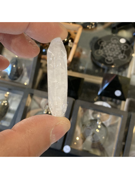 Hexagone en Cristal de Roche - 40 Grammes