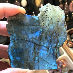 Forme libre en Labradorite - 178 Grammes