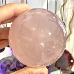 Sphère en Quartz Rose Étoilé - 700 Grammes