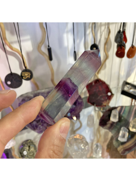 Pointe en Fluorite Multicolore - 60 Grammes