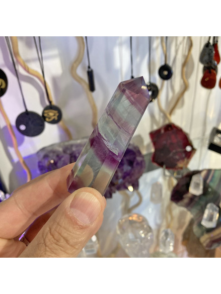 Pointe en Fluorite Multicolore - 60 Grammes