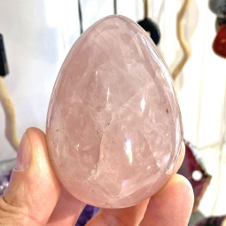 Oeuf en Quartz Rose - 74 mm