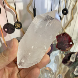 Pointe en Cristal de Roche Brute Biterminée - 285 Grammes