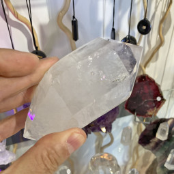 Pointe en Cristal de Roche Brute Biterminée - 285 Grammes